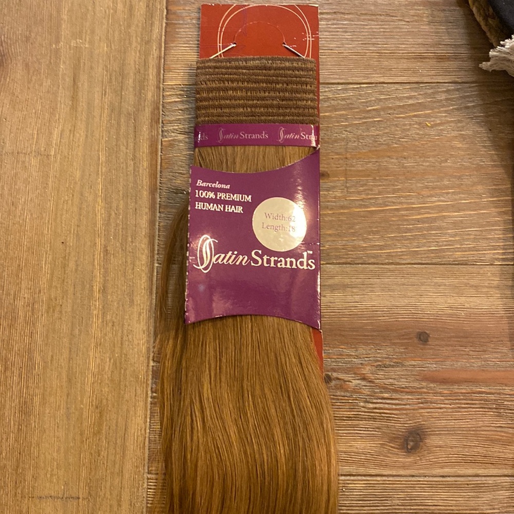 NEW Satin Stands Barcelona 100% human hair. Can sow in or tape in. 18” long.